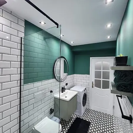 'olive'condo -where Your Next Journey Begins * Berat