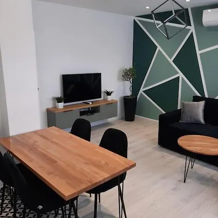 'olive'condo -where Your Next Journey Begins Berat